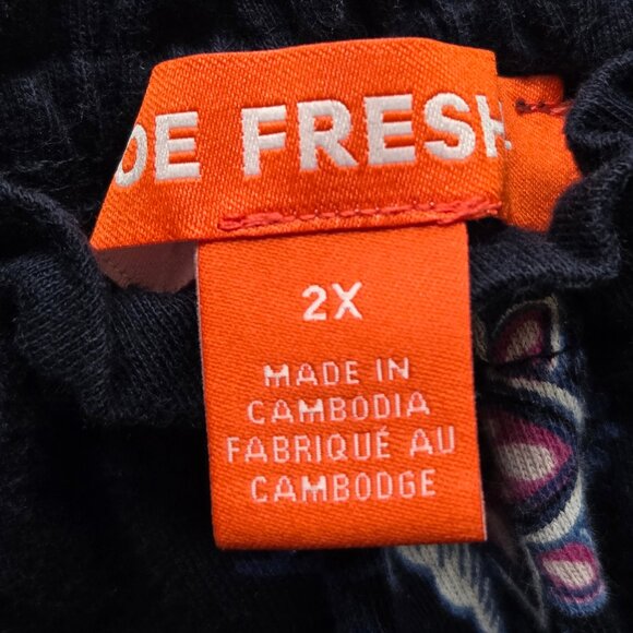 GENTLY USED, JOE FRESH BLOUSE, 2XL!!! - Picture 2 of 3